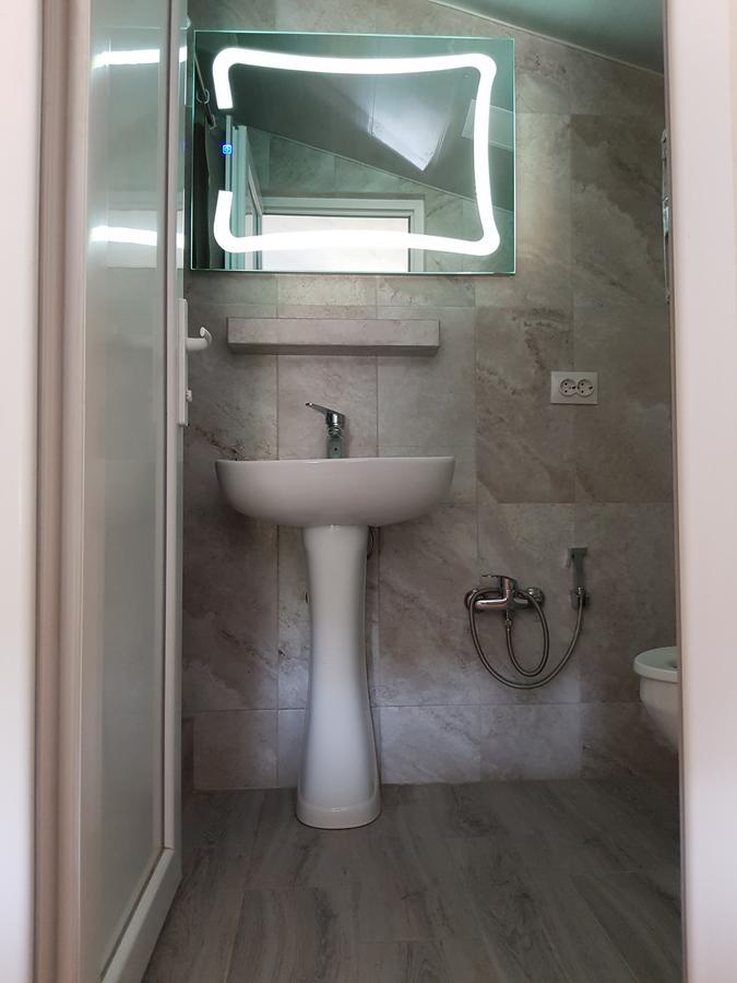 Meridian Kutaisi Luaran gambar