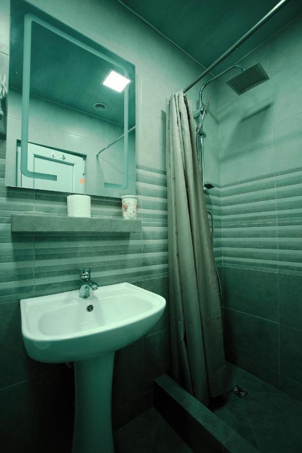 Meridian Kutaisi Luaran gambar