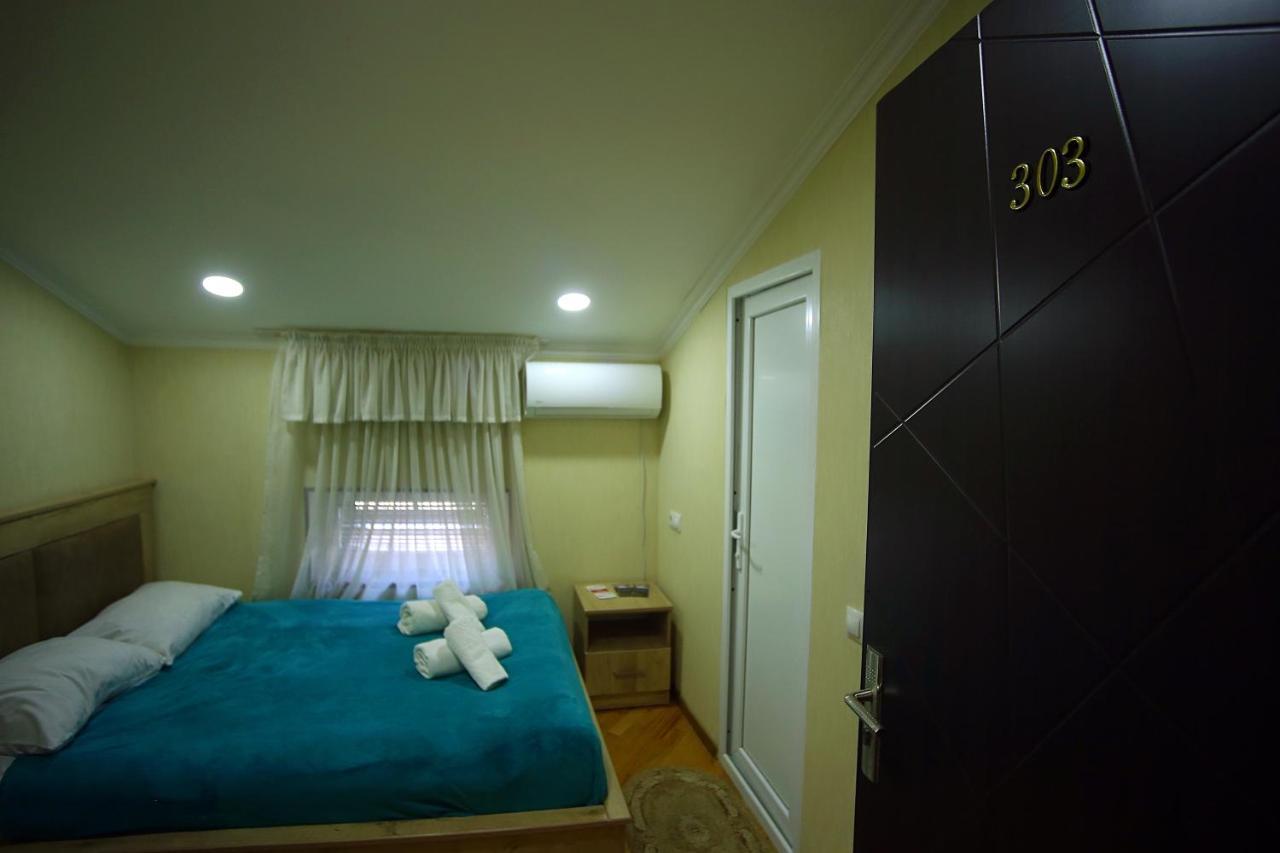Meridian Kutaisi Luaran gambar