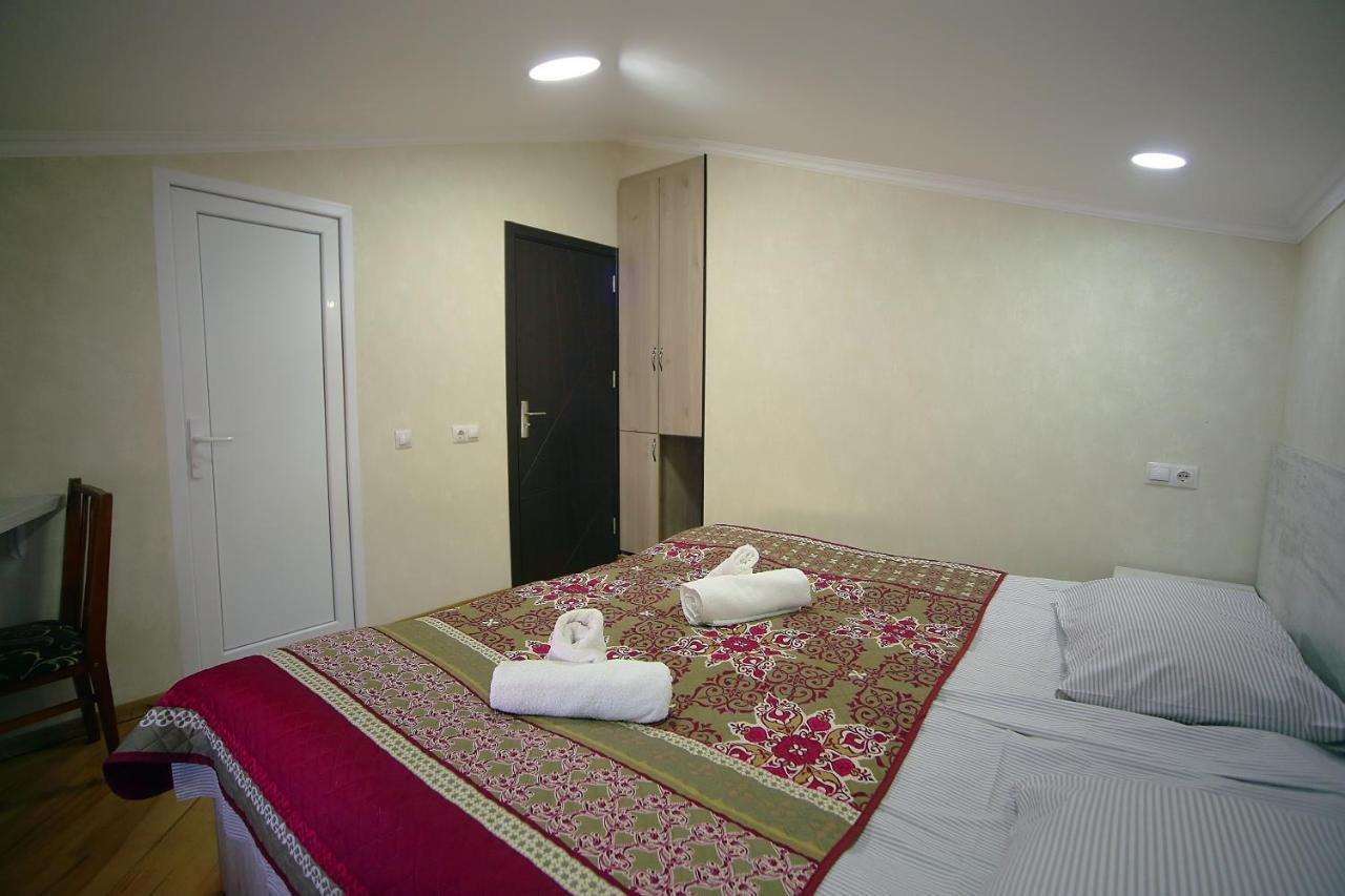 Meridian Kutaisi Luaran gambar