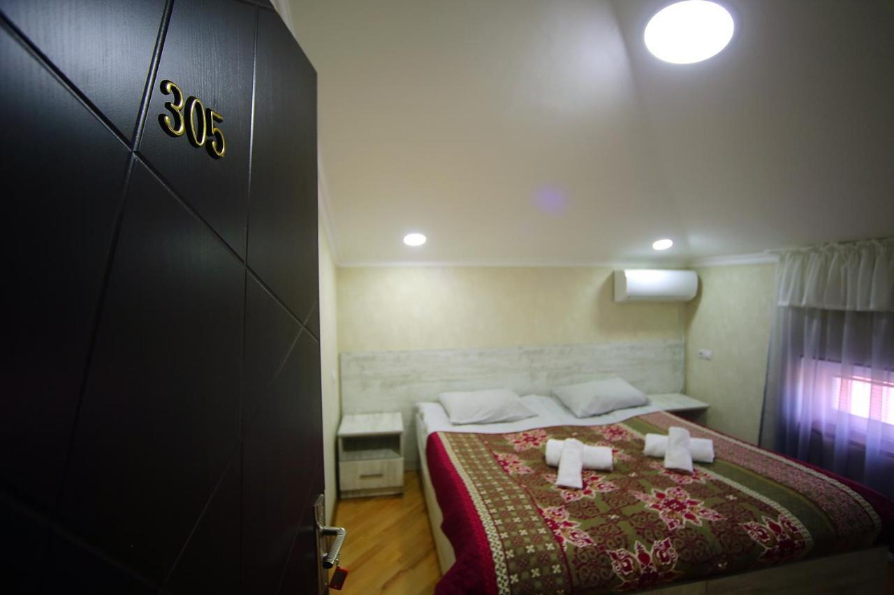 Meridian Kutaisi Luaran gambar