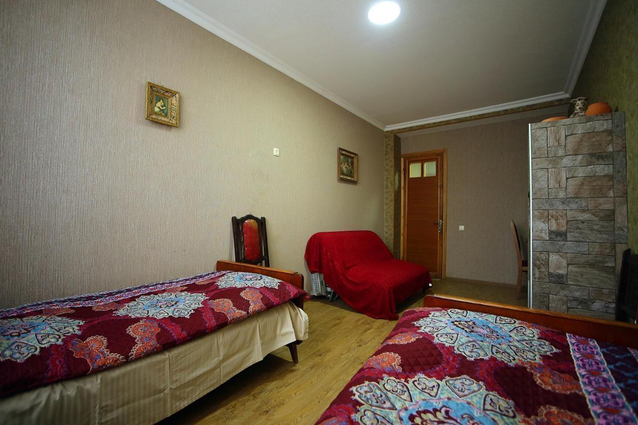 Meridian Kutaisi Luaran gambar