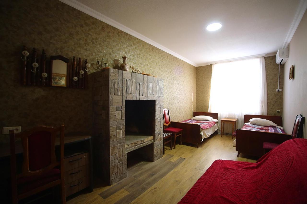 Meridian Kutaisi Luaran gambar