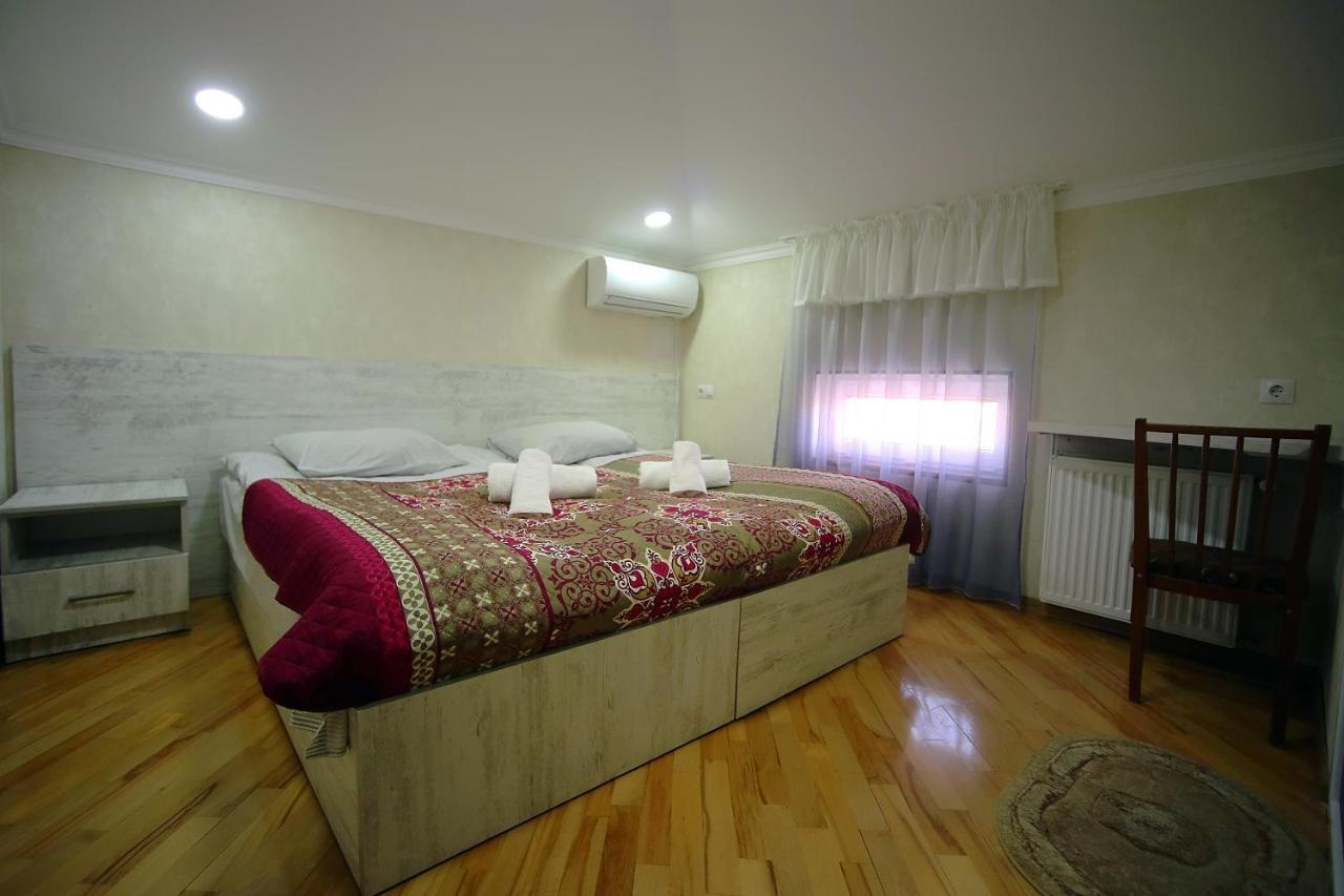 Meridian Kutaisi Luaran gambar