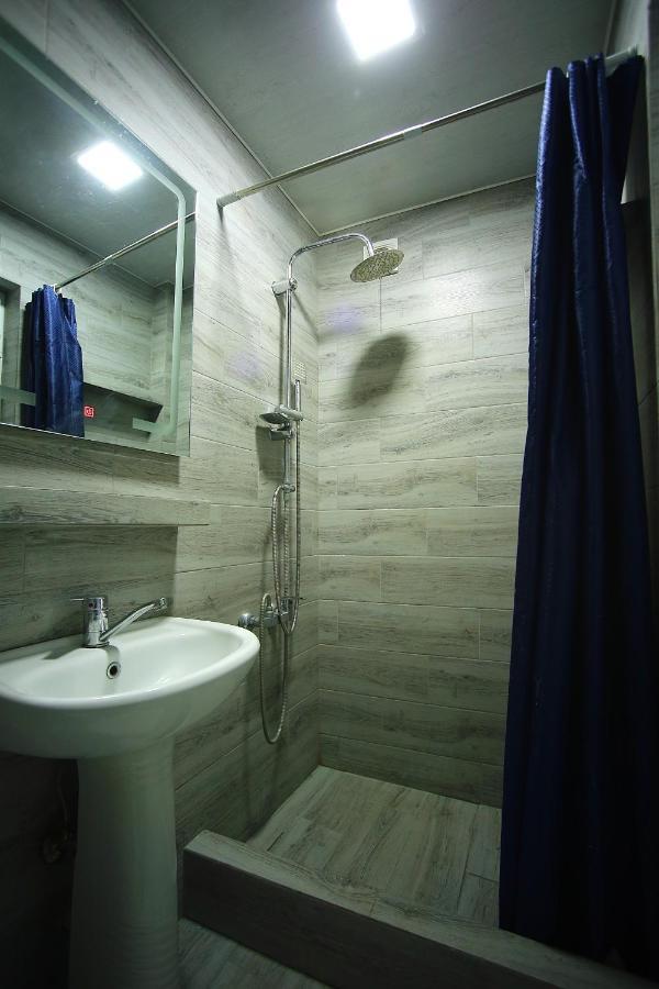 Meridian Kutaisi Luaran gambar